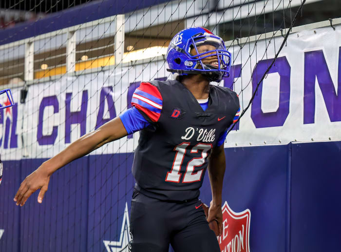 Duncanville junior quarterback Keelon Russell.